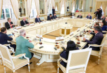 Prezident Putin: Rusiya və Azərbaycan bir sıra konkret istiqamətlərdə, o cümlədən energetika sahəsində danışıqlar aparır Rusiya Prezidenti Vladimir Putin