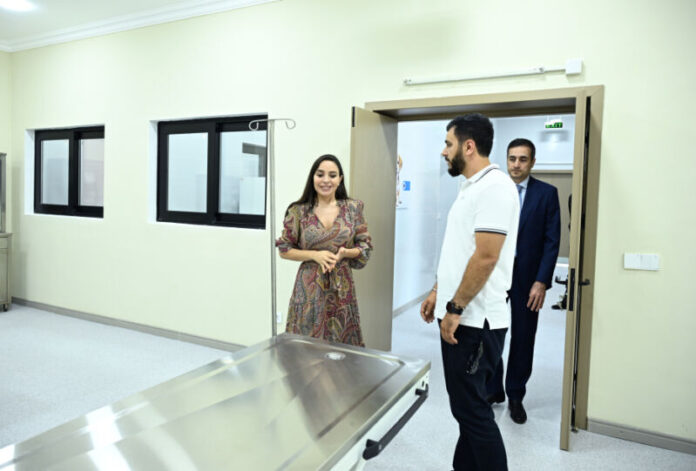 Leyla Əliyeva Yevlaxda Sahibsiz Heyvanlara Qayğı Mərkəzinin regional bölməsinin açılışında iştirak edib Leyla Əliyeva Yevlaxda Sahibsiz Heyvanlara Qayğı Mərkəzinin regional bölməsinin açılışında iştirak edib