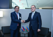 Ceyhun Bayramov kambocalı həmkarı ilə ikitərəfli və regional əməkdaşlığı nəzərdən keçirib BMT Baş Assambleyasının 81-ci sessiyası çərçivəsində xarici işlər naziri Ceyhun Bayramov Kamboca Krallığının Baş nazirinin müavini, xarici işlər və beynəlxalq əməkdaşlıq naziri Prak Soxon ilə görüşüb