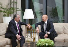 Prezident İlham Əliyev Tacikistan Prezidenti ilə görüşüb Azərbaycan Respublikasının Prezidenti İlham Əliyev Tacikistan Respublikasının Prezidenti Emoməli Rəhmon ilə görüşüb